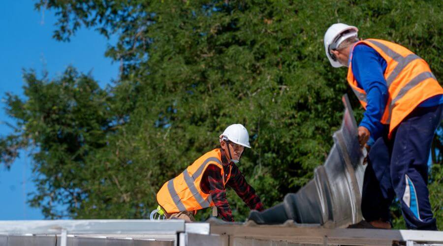 Expert Emergency Roof Repairs services in Harrisonville, MO